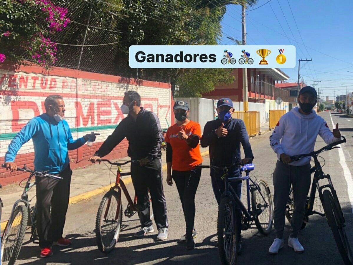 CMaestroFederal's tweet photo. Vecinos y Mesa Directiva agradecemos a @eduardorivera01, @PueblaAyto, @SSC_Pue (Tránsito), @MovilidadPue, @GobernacionPue, @DeportePue y a @TonoIriarte, por el apoyo brindado para la realización del evento "Rodada Familiar", llevado acabo este domingo 21 de Noviembre. https://t.co/CIzeax3bYl