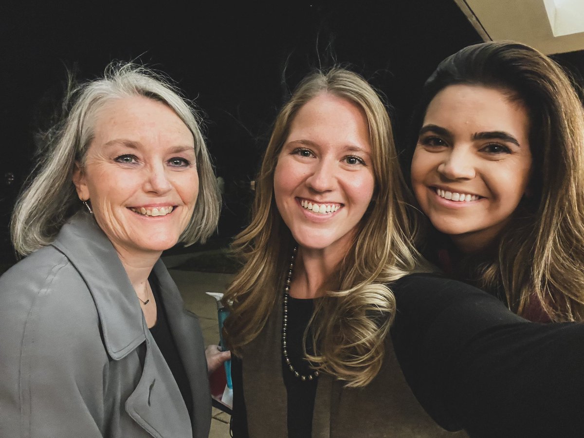 bfeigenbaum's tweet photo. The best way to start Thanksgiving ♥️ https://t.co/CbT4Nl8GnG