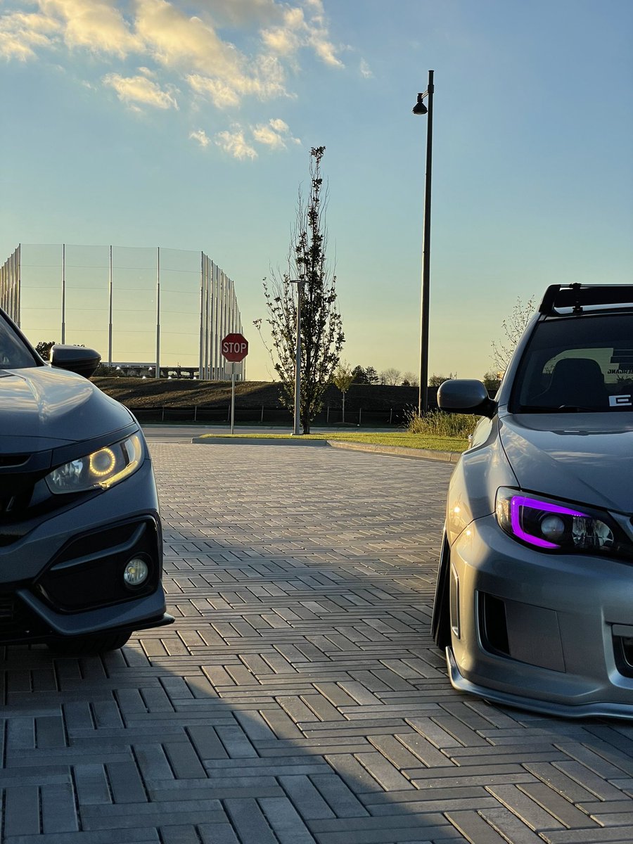 NeilP1104's tweet photo. I wanna follow more car people say hi 👇🏽 https://t.co/rTdAaiKeD6