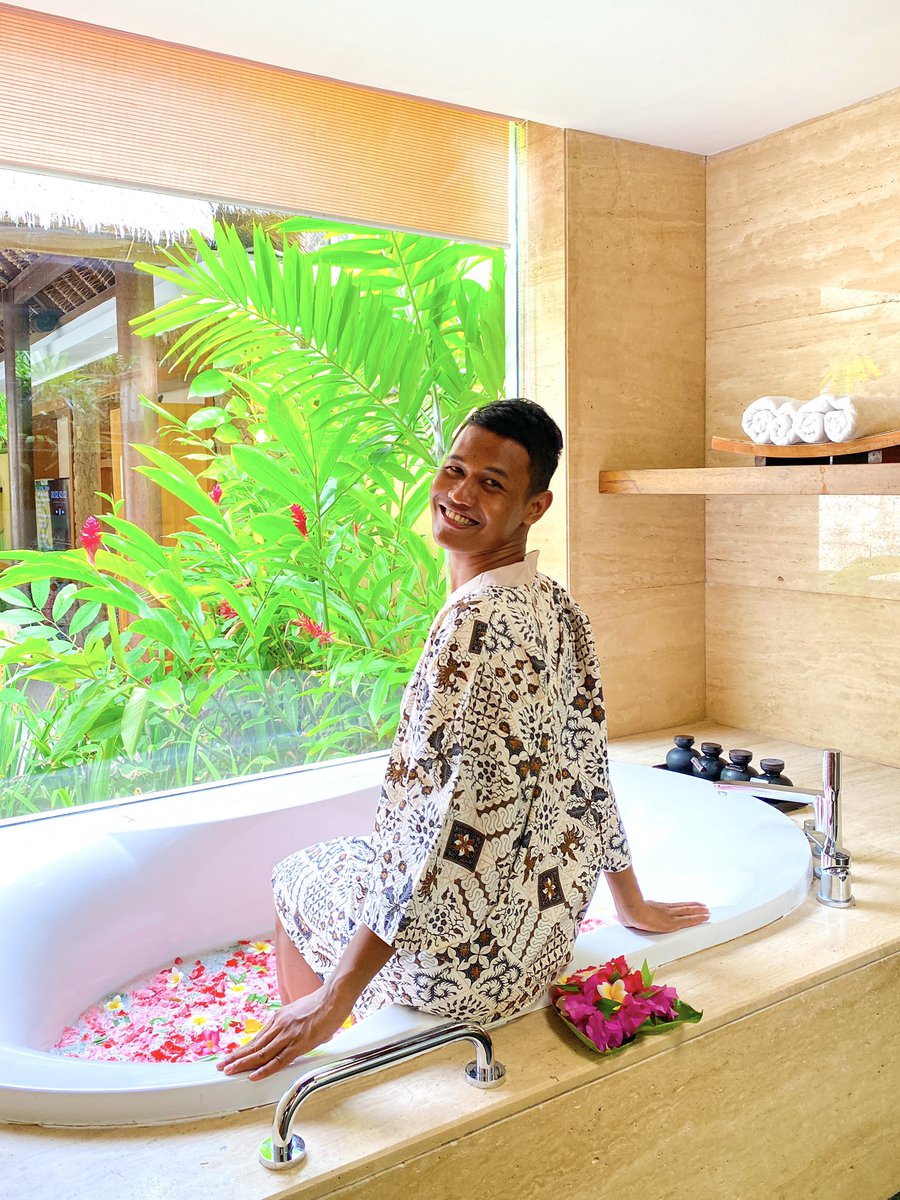 Enjoy your day at <a href="/AmarterraVilla/">Amarterra Villa</a> nusa dua