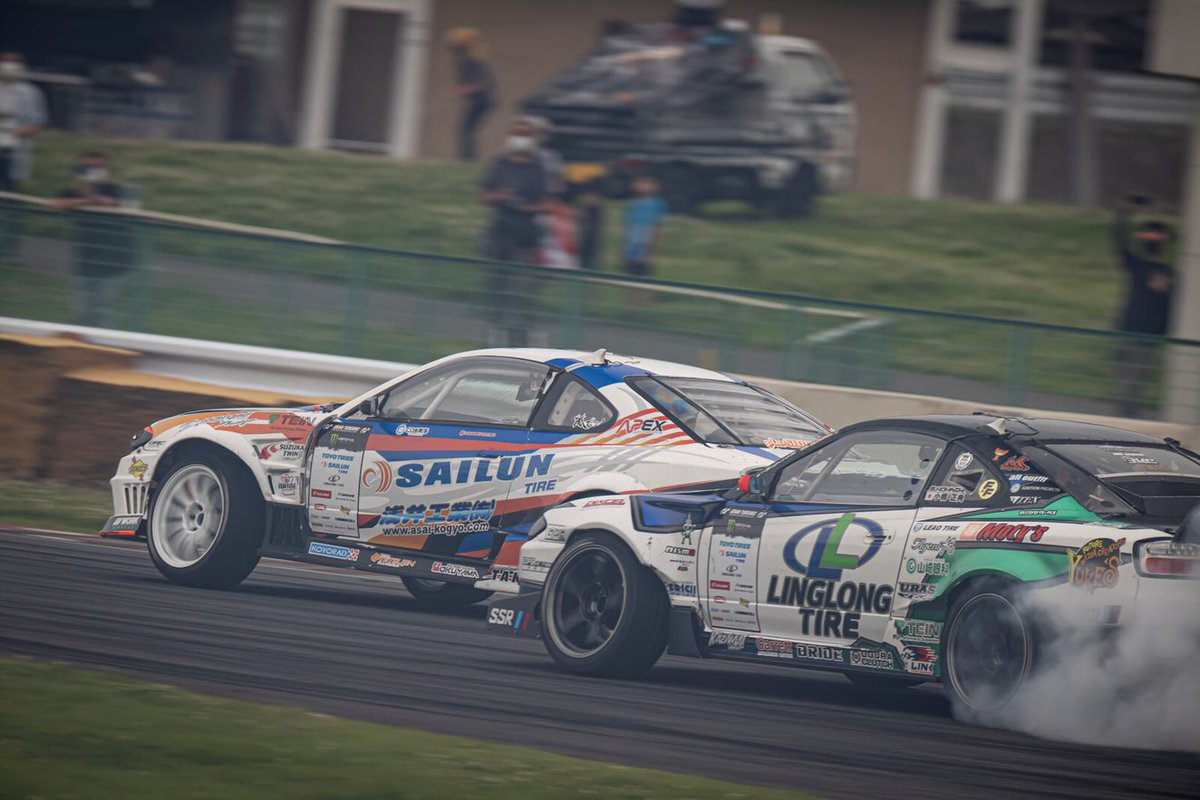 TEIN_INC's tweet photo. 今日は「いい日産の日」✨

#勤労感謝の日 #いい日産の日 #NISSAN #日産 #ニッサン #シルビア #S15 #GTR #R35 #リーフ #LEAF #ZE1 #チームオレンジ #TEAMORANGE #MCR #車高調 #モノレーシング #MONORACING #EDFC #EdfcActivePro https://t.co/iyj1fVPkhO