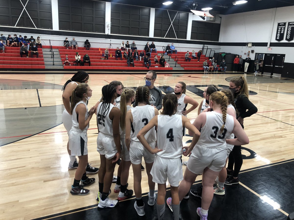 nbhs_s's tweet photo. Enjoyed supporting our future Lady Hawks tonight! Tough loss, but you sure played hard!! You ladies are going to have a great season! Keep getting after it 🖤🤍💪🏼#BHP https://t.co/Vy4RX0BRdu