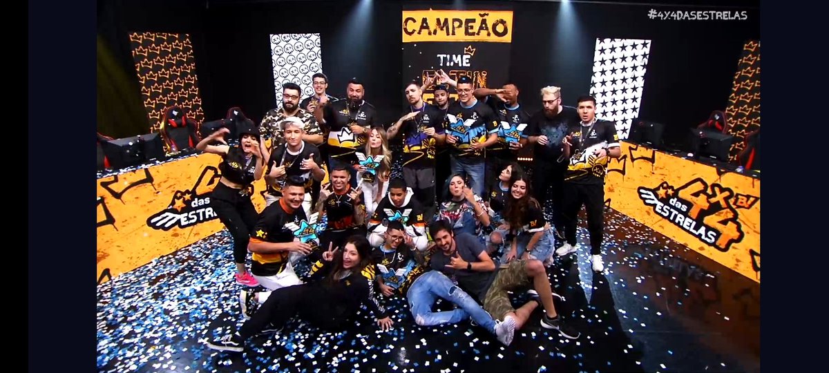 Drippyzera's tweet photo. Evento top foi quase @fluxogg, time do @CEROLZERA amassou, jogou muito. Parabéns pelo espetáculo que todos os times deram 👏 #4x4DasEstrelas #FreeFire #freefirebrasil https://t.co/Fr5DFWIxBm
