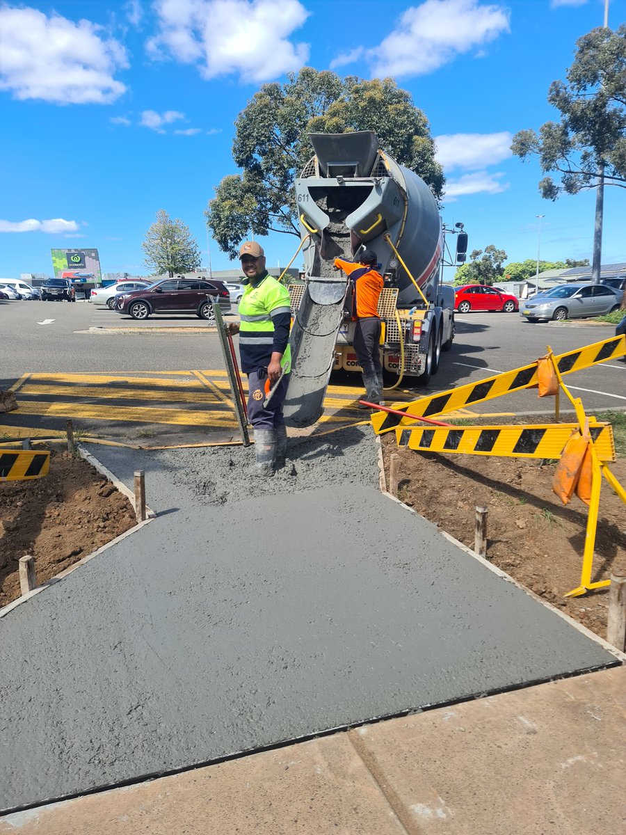 RachelMareeOTo1's tweet photo. Working together with Campbelltown Council and Minto Mall this was made possible 🙌 https://t.co/8XtavZxs7x