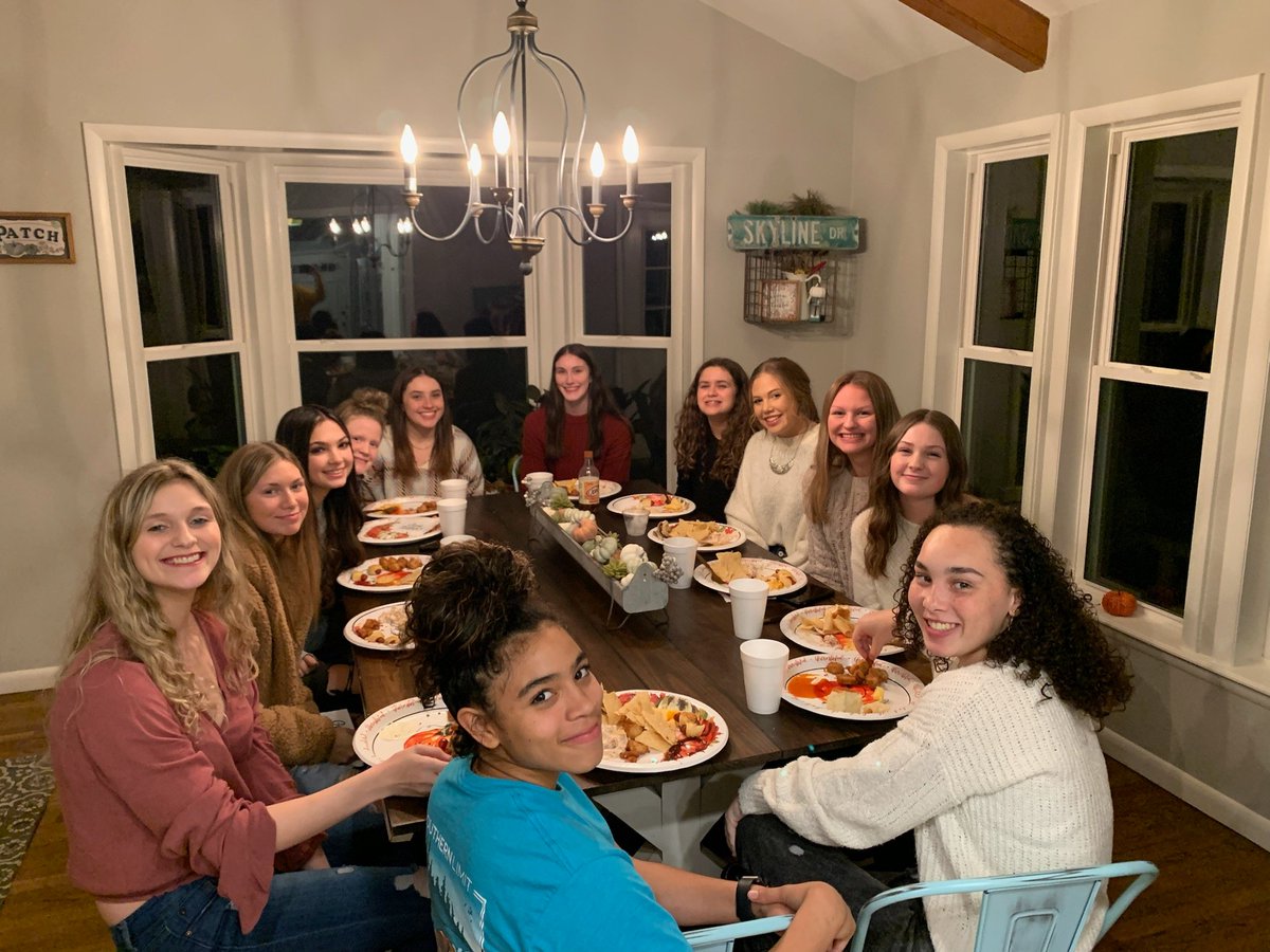 It makes a coaches heart happy when you are sent a photo of your team having a Friendsgiving they planned on their own. Great group of young ladies!