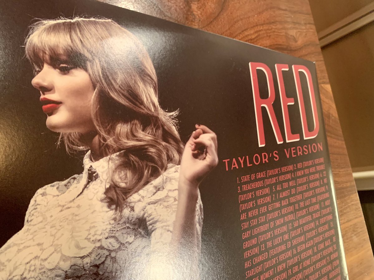 HumphreysLab's tweet photo. Shared interest discovered tonight - listening to @taylorswift13 on vinyl with my dtr! First track, #AllTooWell (now that she knows my weakness she is writing a list of must haves: Harry Styles, Khalid, PeachPit… 🤷♂️) https://t.co/eUSBQ32wL3