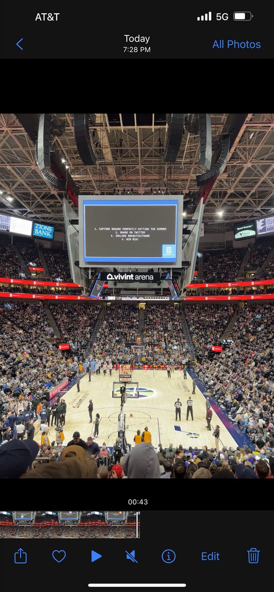 char_grilled_'s tweet photo. @utahjazz #wasatchitgame https://t.co/Tjpg6ZHvAo