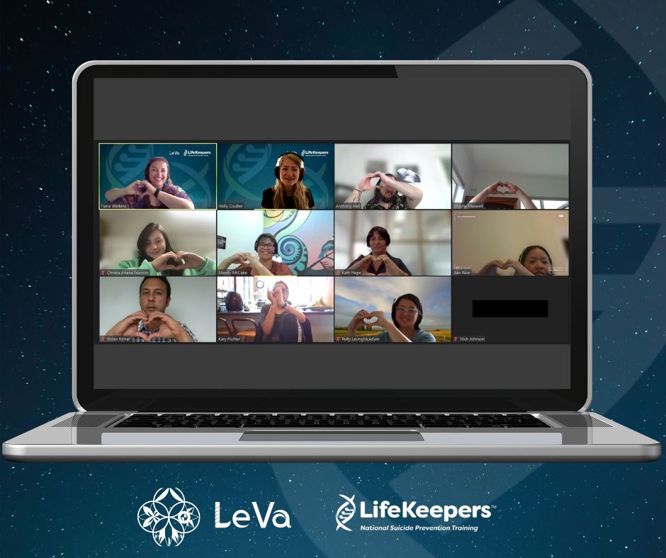 LeVaPasifika's tweet photo. Our #LifeKeepers team were joined by some of our whānaunga at LinkPeople for a LifeKeepers digital suicide prevention workshop.
Linkpeople work tirelessly to connect people to housing & support, & we are proud to equip them with knowledge, skills & confidence to prevent suicide. https://t.co/9Qvz5Jl2Kl
