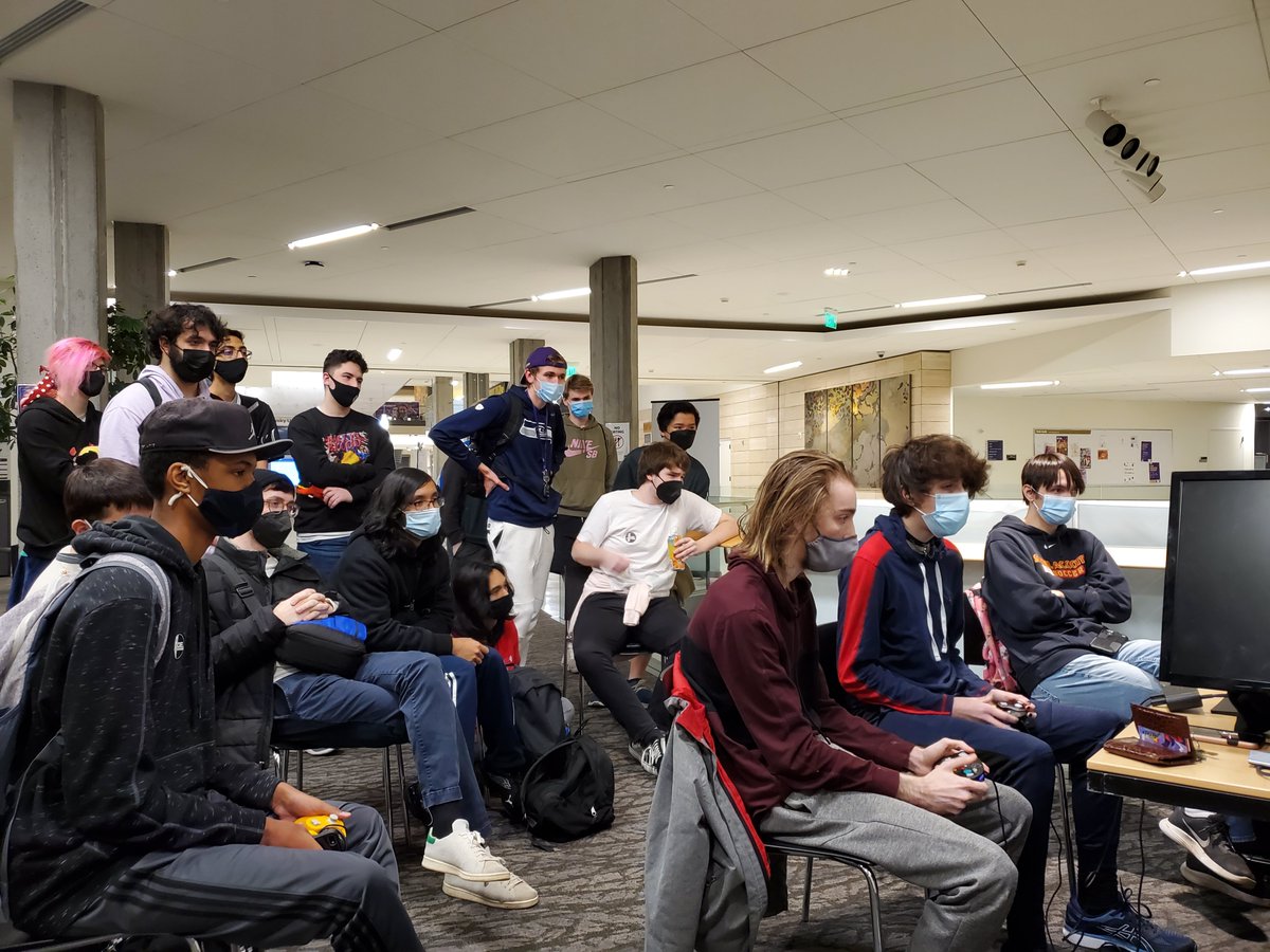 wga_uw's tweet photo. The lucky winners of the Twitch ID raffle got some special swag at Domino Effect 18! Thanks to Twitch Student and Uconnect Esports for the amazing support 💜
@DominoEffectssb
#DE18 https://t.co/B88AAlRysM
