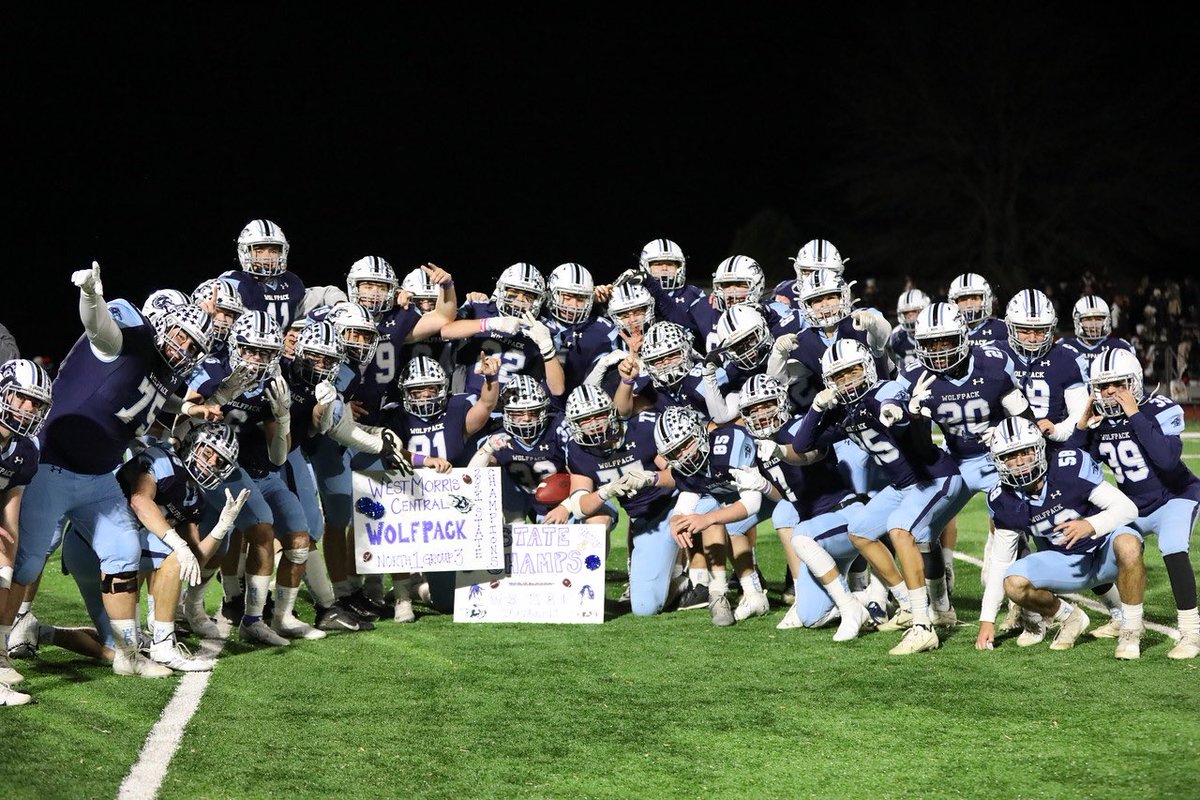 the_proedge's tweet photo. Congrats to our #ProEdgeFamily at West Morris Central on their North 1, Group 3 State Championship. @montellas32 #MetlifeBound https://t.co/KDgF7uz9UR