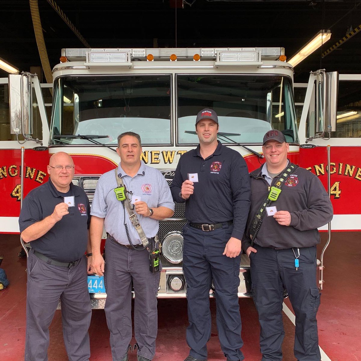NewtonFireDept's tweet image. Last week, Engine 4 Group 4, H3 and our friends @FallonAmb (medic 3 and FS1) helped assist with a field delivery childbirth. We look forward to someone visiting our firehouse in the future!!! The members were presented with their Stork Pins. #newtonfire #newtonma