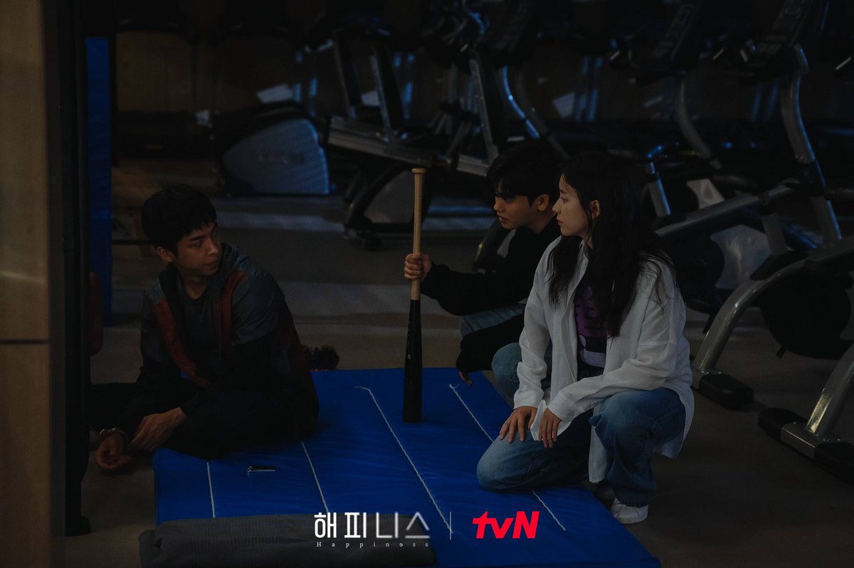 ppcavengers's tweet photo. Happiness Stills 💕
📸 : @CJnDrama
#ParkHyungSik #박형식
#HanHyoJoo #한효주
#HanDaSol #한다솔
#JooJongHyuk #주종혁
#Happiness #해피니스 https://t.co/WJnQryOrD4
