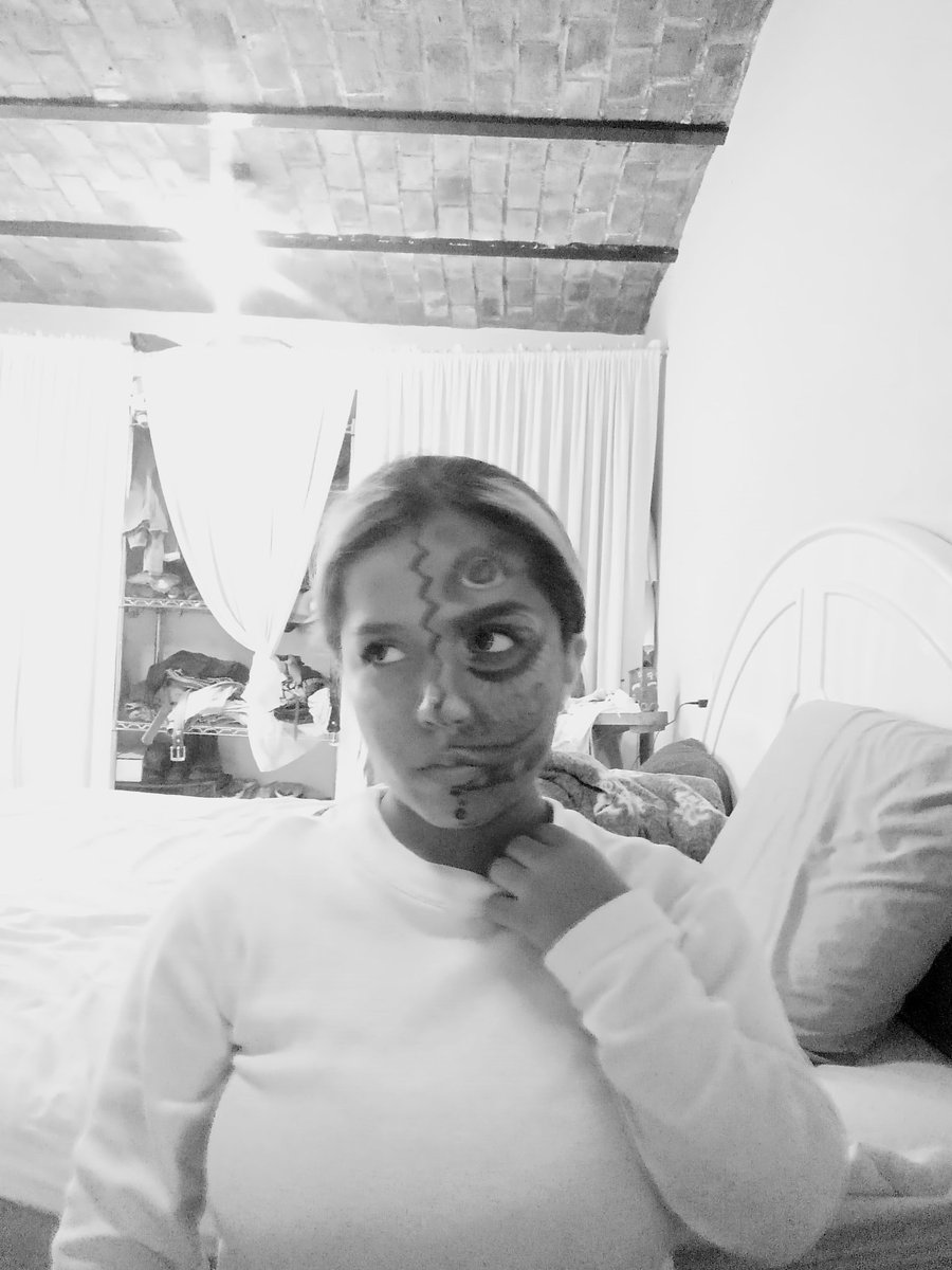 brendfigue2004's tweet photo. No dejen en floop 
#SelfieForCache https://t.co/gweDW2uFwS