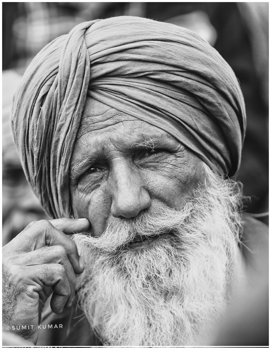 skphotography68's tweet photo. Portraits of Farmer’s during #KisanMahapanchayat in Lucknow . 
#FarmersProtest #FarmersBill2020 #FarmersBill #nofarmersnofood https://t.co/NgJ9FClhAb