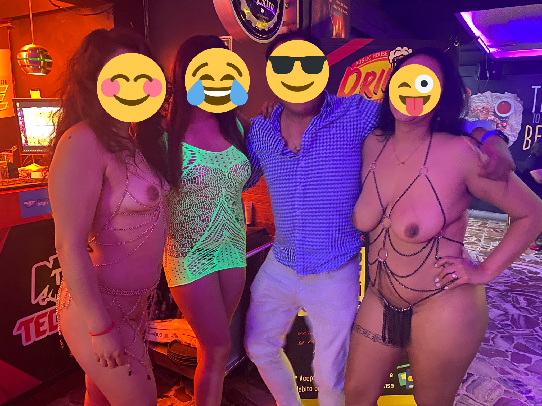 Mis ssbrosura de amigas @LOVERS_LENCERIA @BichoSW @tamyenriquesw en @Private_sw https://t.co/aUrLU7bhDW