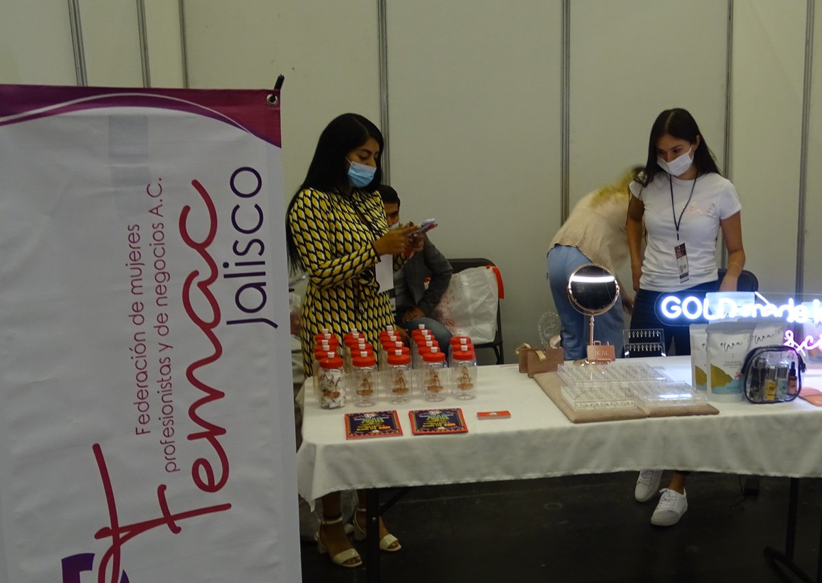 enlazadot's tweet photo. #Memorias 3er. Encuentro Nacional de MiPYMES 2021
Su participación fue vital para el éxito, GRACIAS
#ANCE
#KLAND
#AREN
#FEMACJALISCO
#ENMIPYMES2021 #mipymesenmovimiento #mexicopaísdemipymes https://t.co/buMv8nTL14