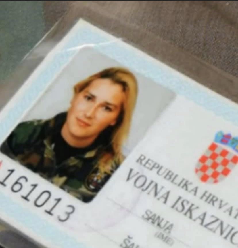croatiaheritage's tweet photo. #Croatia #war #Vukovar #NeverForget #WomenInWar #Hrvatska #GirlPower #freedom #Domovina #braniteljice #Hvala #thankyouforyourservice #Aggression #DomovinskiRat #NeZaboravimo #agresija https://t.co/hL9v4WB3AY