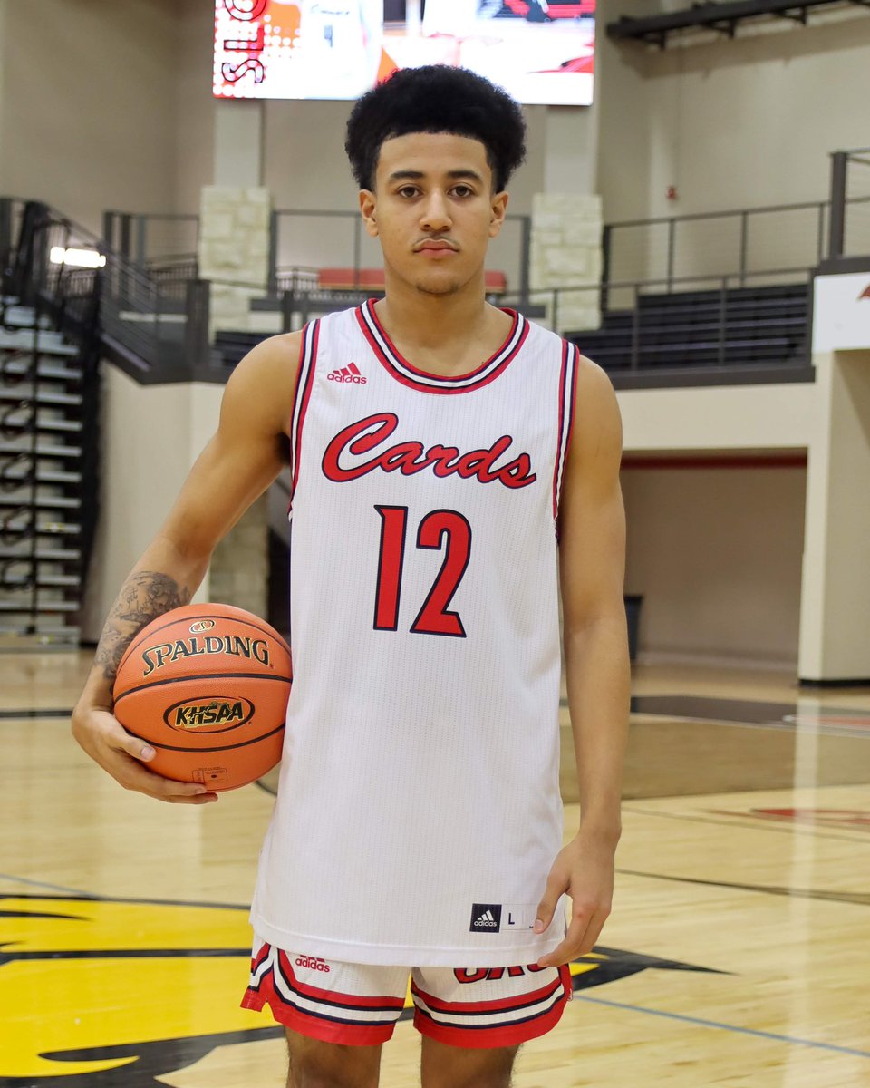 Lyhh76's tweet photo. I’m his #1 fan! He’s my #1 player! Let’s go  #12 Sam Parrish! #Baller #ComboGuard #Hops #Bouncy #StudentAthlete #Flights #GymRat  #GRC #CaveGym #Skilled #Athletic #VersatlieScorer #Shooter #Rebounder #PlayMaker #FloaterGame #KnockDownPullUp #BodyCatcher #PickAndRoll https://t.co/W0D2Zz56jY