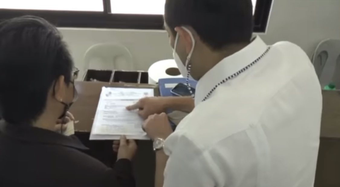 ApatheticDame's tweet photo. Additional update para sa balitang NEGATIVE sa Drug Test si BBM. https://t.co/taM6yp9osH