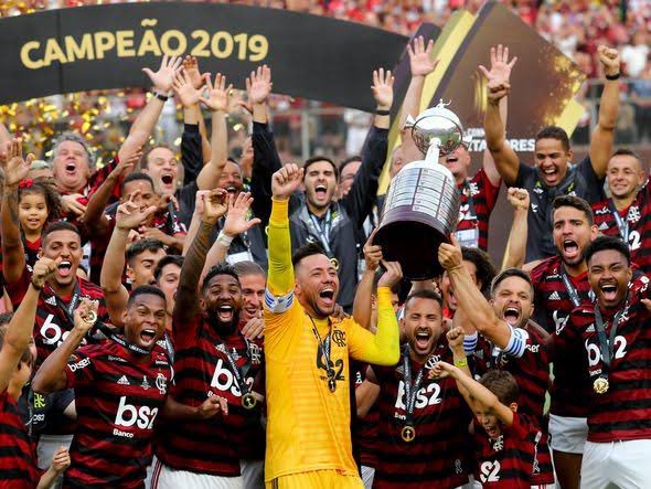 rrn_oficial's tweet photo. 2 anos do Bi da Libertadores. 

“Vamos ser tri, MENGO!” https://t.co/IXS9PvOTNN
