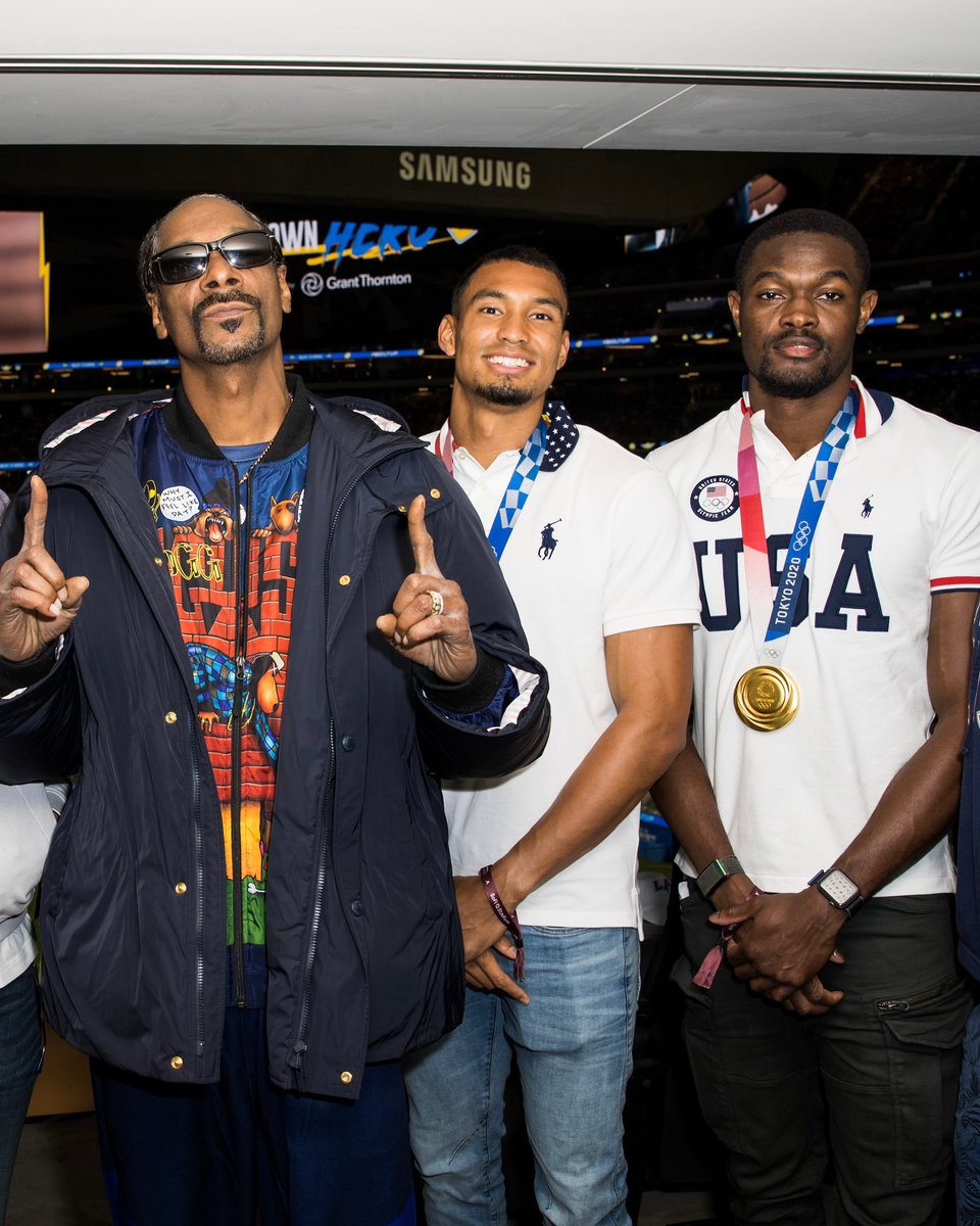 Two great Trojans and a fan 😎