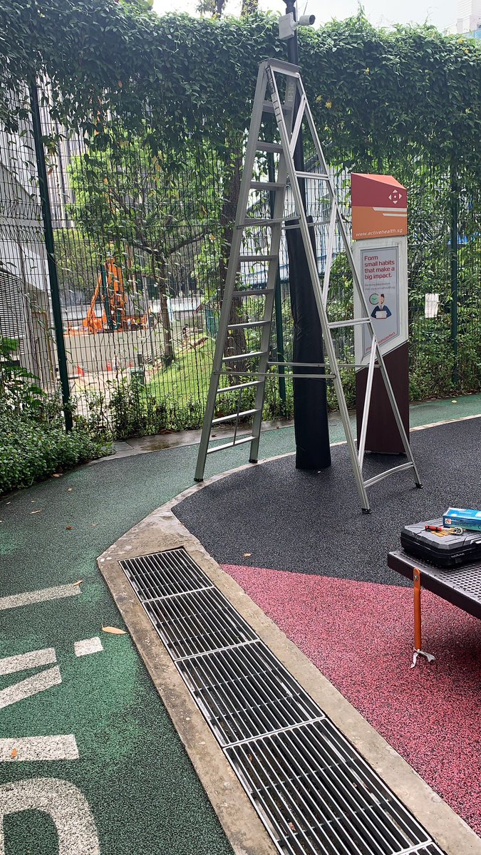 想问一下老司机晚上这边可以打炮我都不会那么多CCTV妈的😂😂