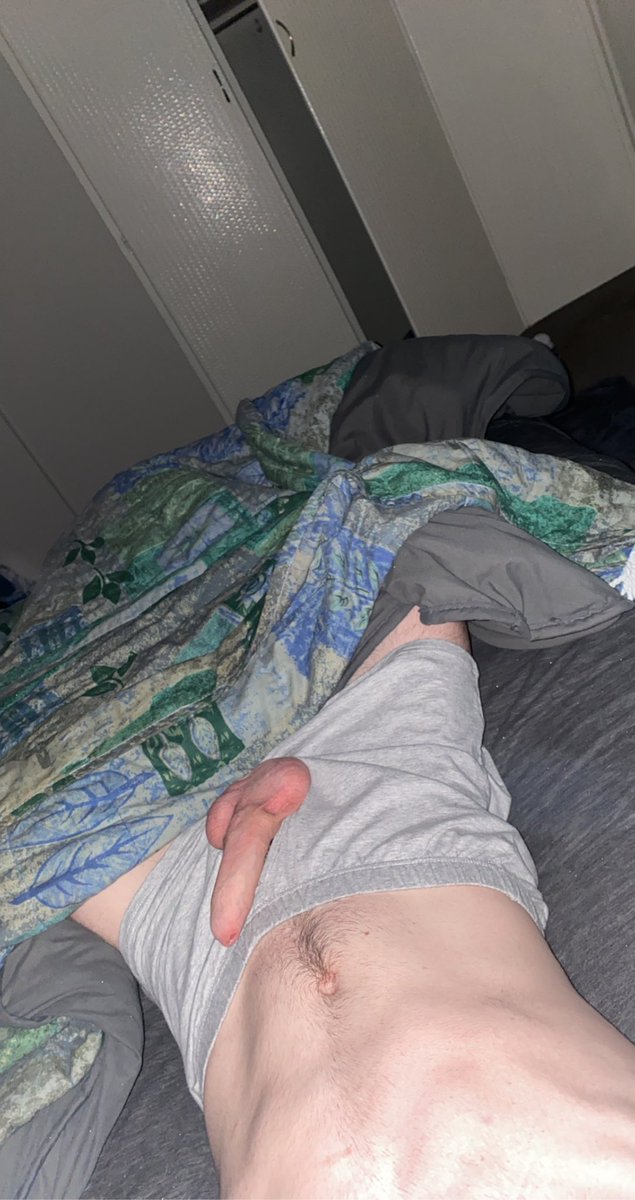 BadBtchBoi03's tweet photo. Just a kid looking for someone to play with 👉🏻👈🏻 https://t.co/4aECaZKrCS