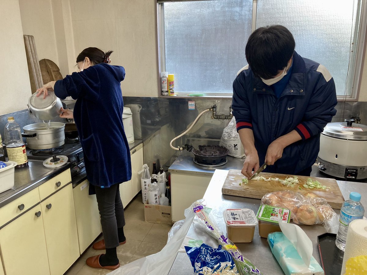 kanomachi_'s tweet photo. 俳優部で炊き出しをつくっております🍙
#かのまち #COLLABOplus #下地湧貴監督 https://t.co/FOLV77rr4h