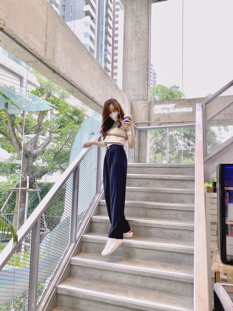 Duchchunchun's tweet photo. รีวิวสินค้าจากทางบ้าน ใส่แล้วขายาวดูสูง 180 อันนี้ก็เว่อไปปป อยากให้ลองจริงๆนะ

320.- #พร้อมส่ง 

#chunchuninstock https://t.co/x1sfcncCSS