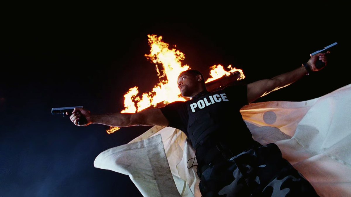 TheCinesthetic's tweet photo. BAD BOYS II released on this day 20 years ago.
https://t.co/KoyqmZt12j