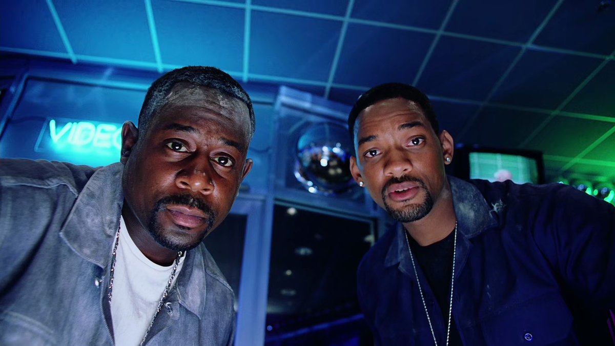 TheCinesthetic's tweet photo. BAD BOYS II released on this day 20 years ago.
https://t.co/KoyqmZt12j