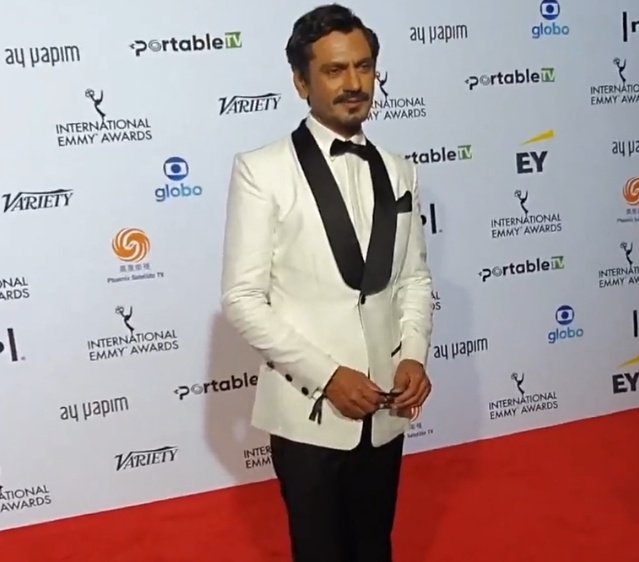 Proud of #VirDas and #NawazuddinSiddiqui for representing India at #EMMYS2021
 
Indian men lack 'The art of Sprezzatura' for sure😎