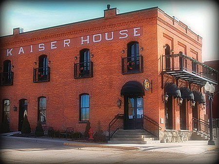 theBrokerList's tweet photo. Kaiser House #Philipsburg #Montana #CRE @rdombrovski @MontanaListings #Hospitality #Hotel https://t.co/EKai5vNF2r https://t.co/8CG6T84tTb