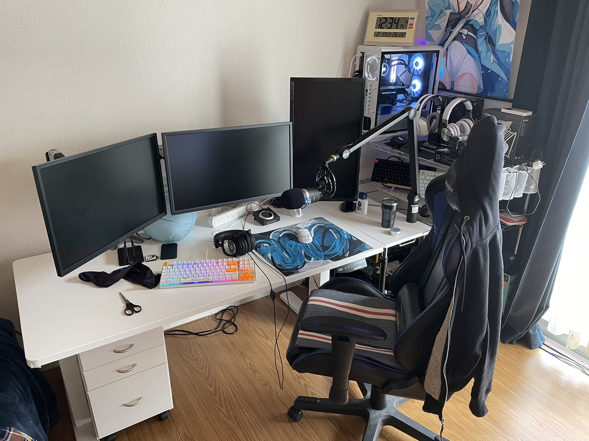 お前らのpcデスク周り晒していけ Twitter Search Twitter