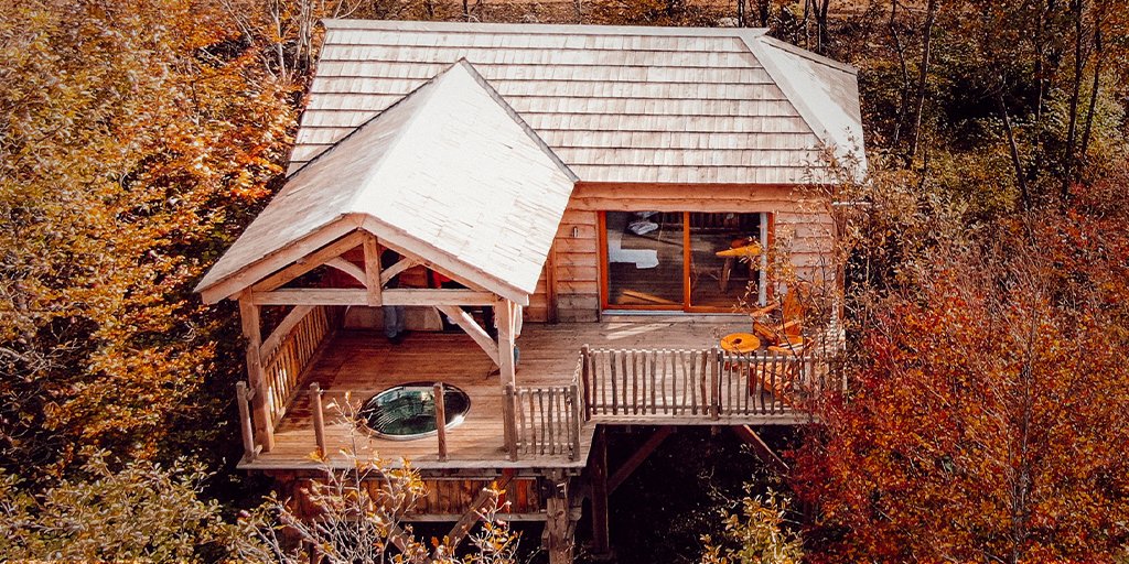 UltraBioOzone's tweet photo. Winter is fast approaching!
It's time to enjoy the warmth of the Ultra Bio Ozone® stainless steel spas!
Les Cabanes du Hérisson, a long-standing partner, welcomes you in an idyllic setting in the heart of the Jura (France).
For more information go to https://t.co/F7X72uGkwZ https://t.co/Ym7zjVjiMc