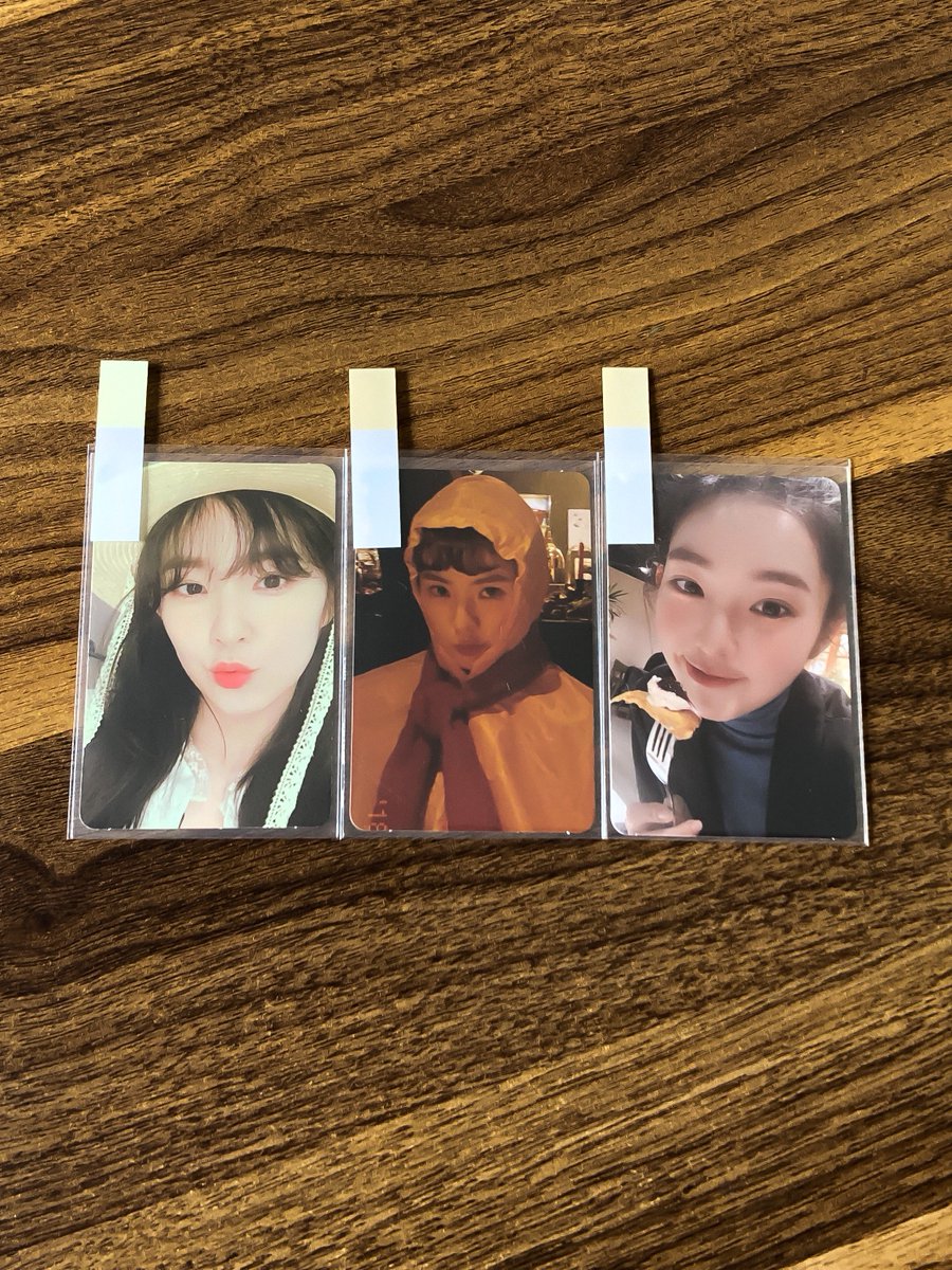 benandsell's tweet photo. ★ #benbought
~ #9403received | tysm po @9403ssw for these irene pcs !!! and for being a nice seller and constantly updating me ~ i rlly appreciate din po yung the velvet album na freebie & sg pc aaaaaa super gulat me tysm po, til our next transaction !!!!! 🥺💜 https://t.co/YdjG6IM9Md