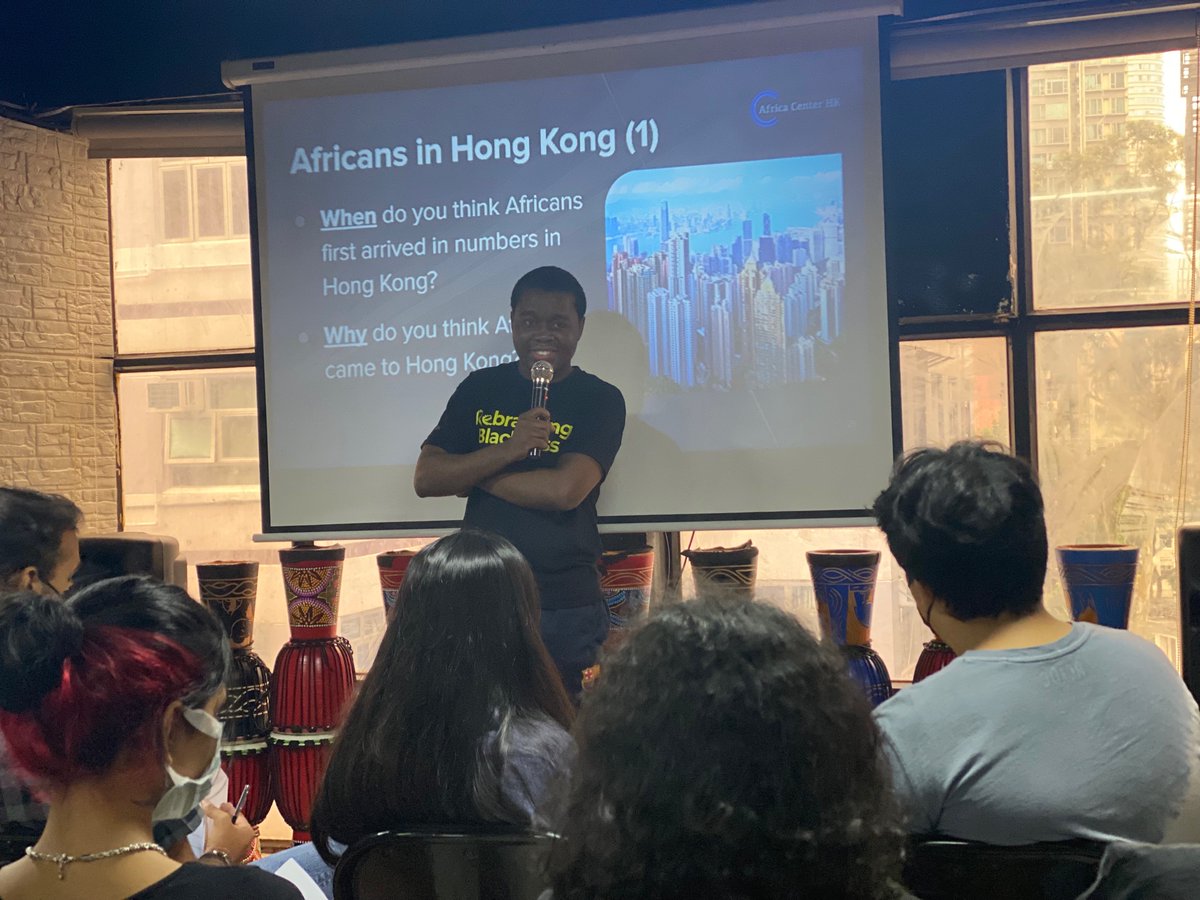 KimberlyW08's tweet photo. AIS students received a warm welcome at the Africa Center HK this morning. They learned about many of the social issues facing the African community in Hong Kong and began their social learning projects! @OELPAIS @wing_mwing @aishongkong #FG2L2021 #OELP #UNSDs #Beyondtheredbricks https://t.co/qfPSwSHFQ8