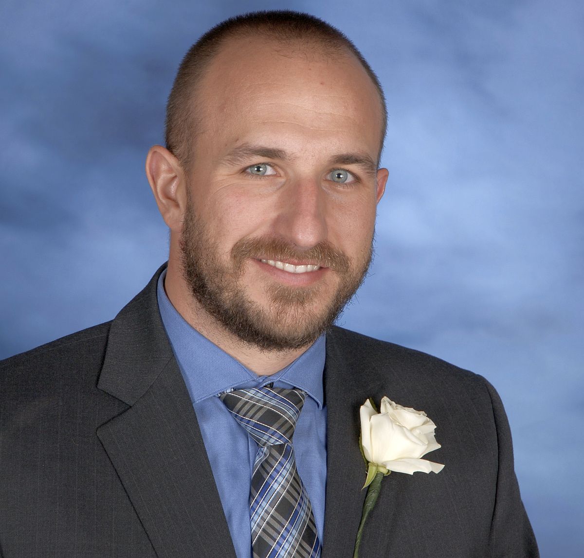 WTCAam1050's tweet photo. LOCAL SCHOOL ADMINISTRATOR CHOSEN 2021 STATE ASSISTANT PRINCIPAL OF THE YEAR https://t.co/WYXZAAFzBS https://t.co/jwKb1NSUEY
