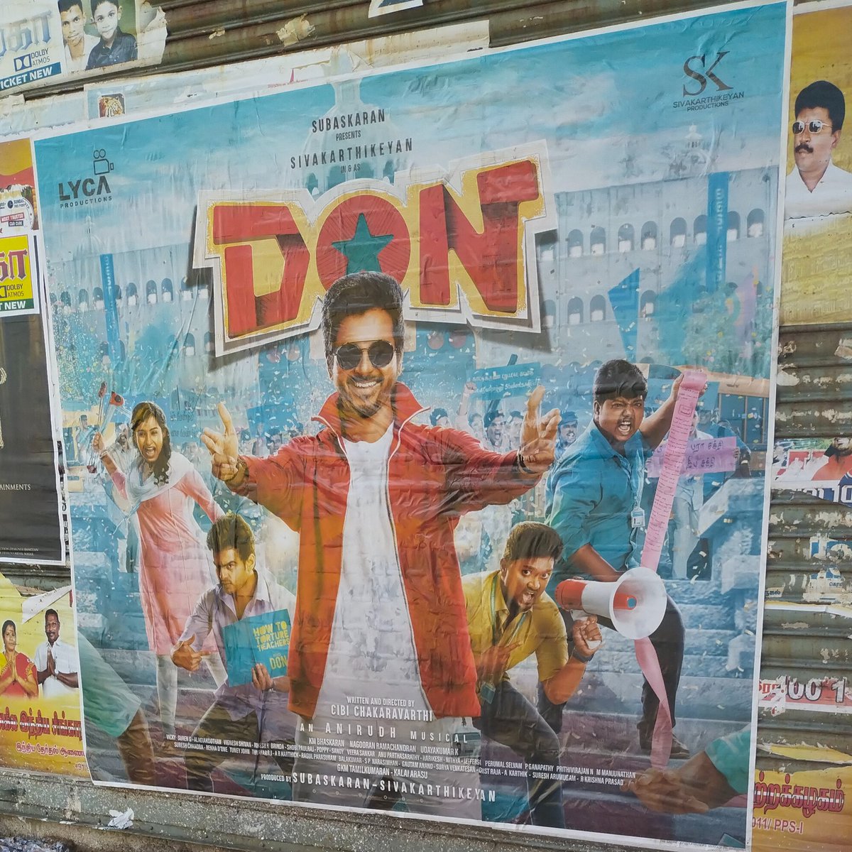 Siva_SK_Blood's tweet photo. #Don Wallposter 😍🔥
@Siva_Kartikeyan Thalaivaa😍🔥
#DonFirstLook https://t.co/9fT4xlWN4f