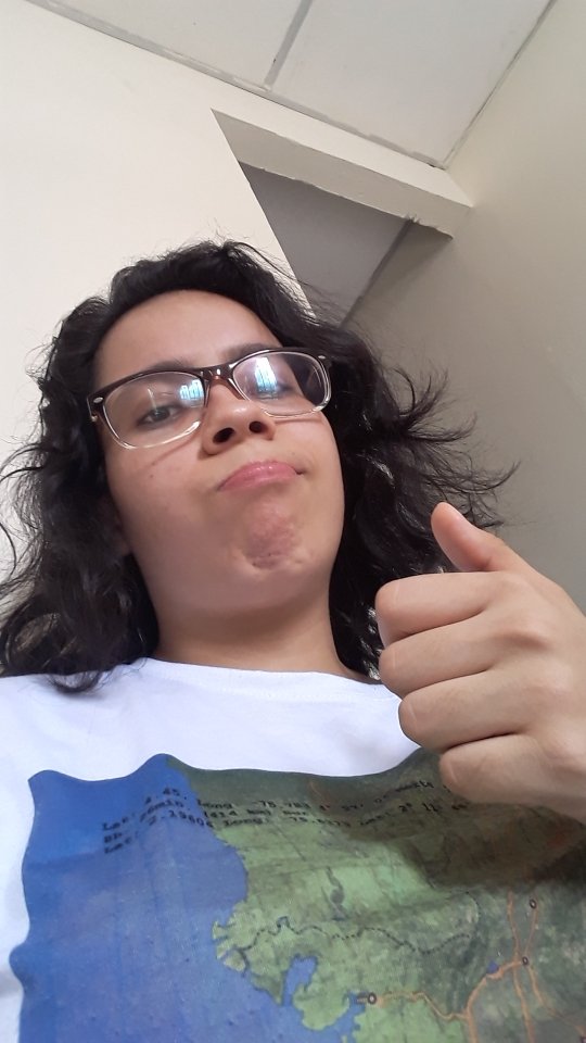 aguabendita724's tweet photo. Yo siempre llego tarde a estas vainas jajajaja 
🧡

#SelfieForCache https://t.co/XKHVtgdcyx