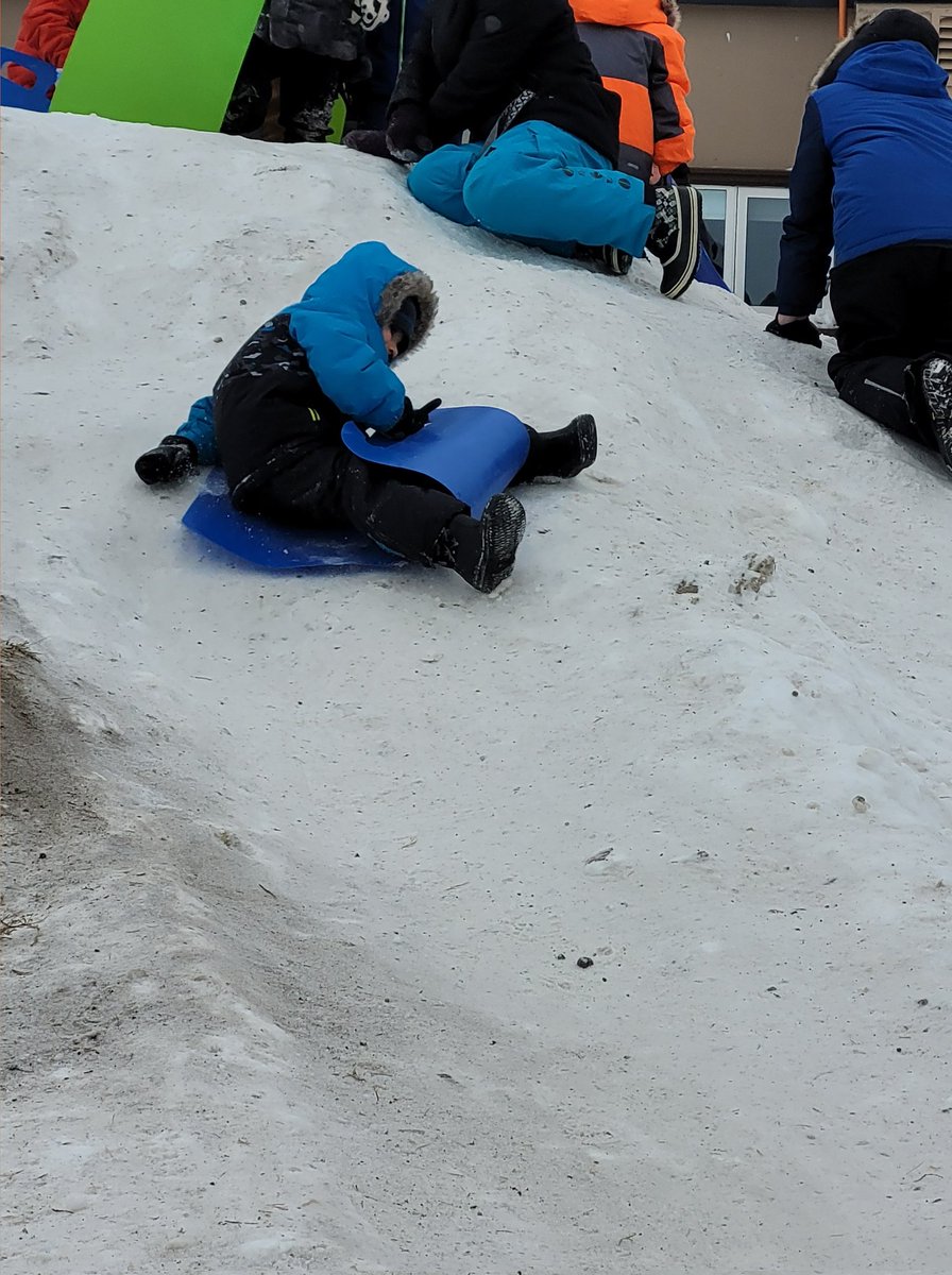 ReilkoffT's tweet photo. #TireTunnels #StructuresAndMaterials
#CrazyCarpets
#scat

A vivid description of our day in #ForestSchoolBlaineLake.   

A window into some deeper learning tomorrow! https://t.co/BgLzyurpaq