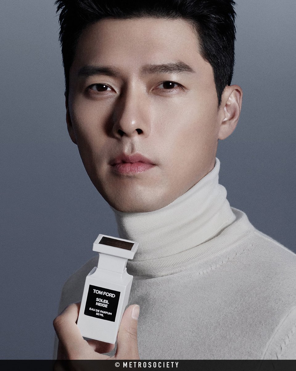MTSmag's tweet photo. • Hyun Bin (ฮยอน บิน) TOM FORD Fragrance Attaché - กับน้ำหอมล่าสุด Soleil Neige มาพร้อมกลิ่นหอมที่มอบสัมผัสฟลอรัลของมวลดอกไม้
.
#mtsmag #เมโทรโซไซตี้ #นิตยสารผู้ชาย #thaimenmagazine #HyunBin #현빈 #TomFord #TomFordBeauty #PrivateBlend #Fragrance #TFSOLEILNEIGE @TOMFORD https://t.co/209dRupQMn