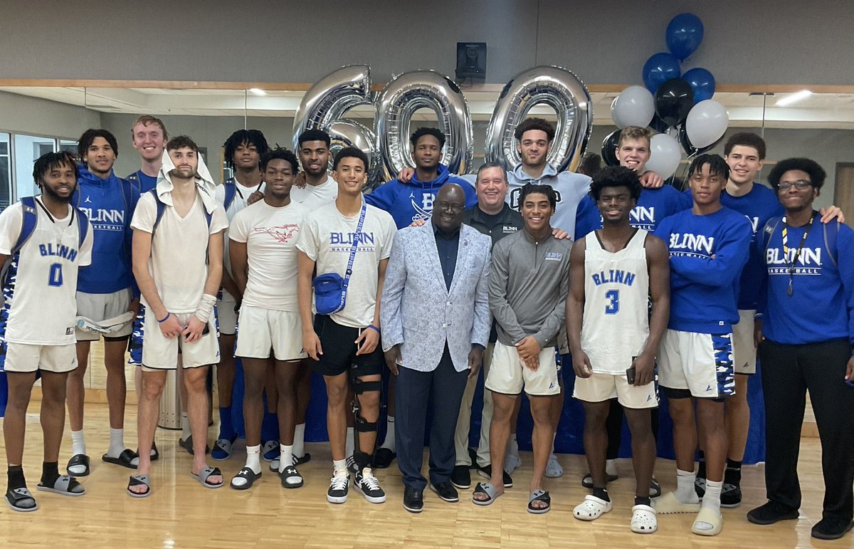 Congrats to @CoachSchuHoops your 600th Win! It was an honor to represent the @BlinnCollege & present you with a token of appreciation.  @Blinn_Hensley  @CoachShields_BC @CoachASchwartz @290Sports @KBTXNews @Kwhi1280 @espn @NBA @usabasketball @Dove1037FM @KAGSnews @KAGS_Lucas