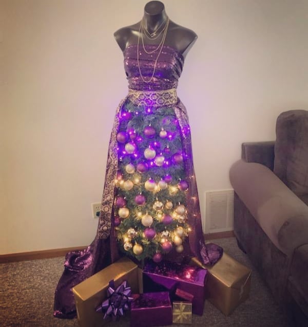 precisebydesign's tweet image. Shameless plug, but c'mon she's my sister!  Precisebydesign fans please follow: DesignHER by Tiffiny LLC !
(Diva +Mannequin =Divaquin)
@tiffinydiva on Instagram!
#professionalorganizer #declutter #organize #precisebydesign