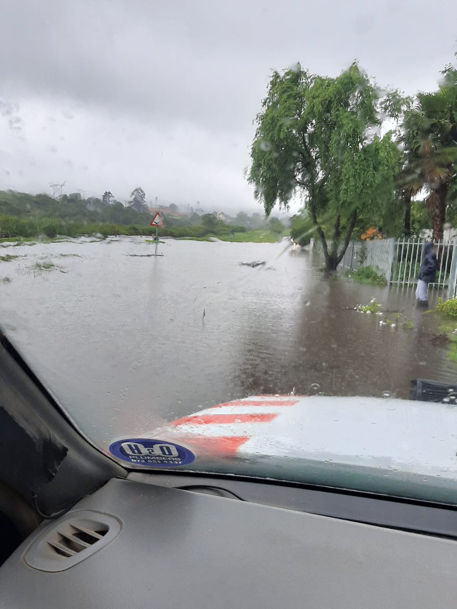FWSfire's tweet photo. What a day... our day started with a frantic phonecall for help from a lady with her property totally flooded and the water lapping at her doorstep. We immediately rendered assistance and spent the next 4 hours pumping water out of her backyard, entertainment area and garage. https://t.co/cLyTpGBAHC