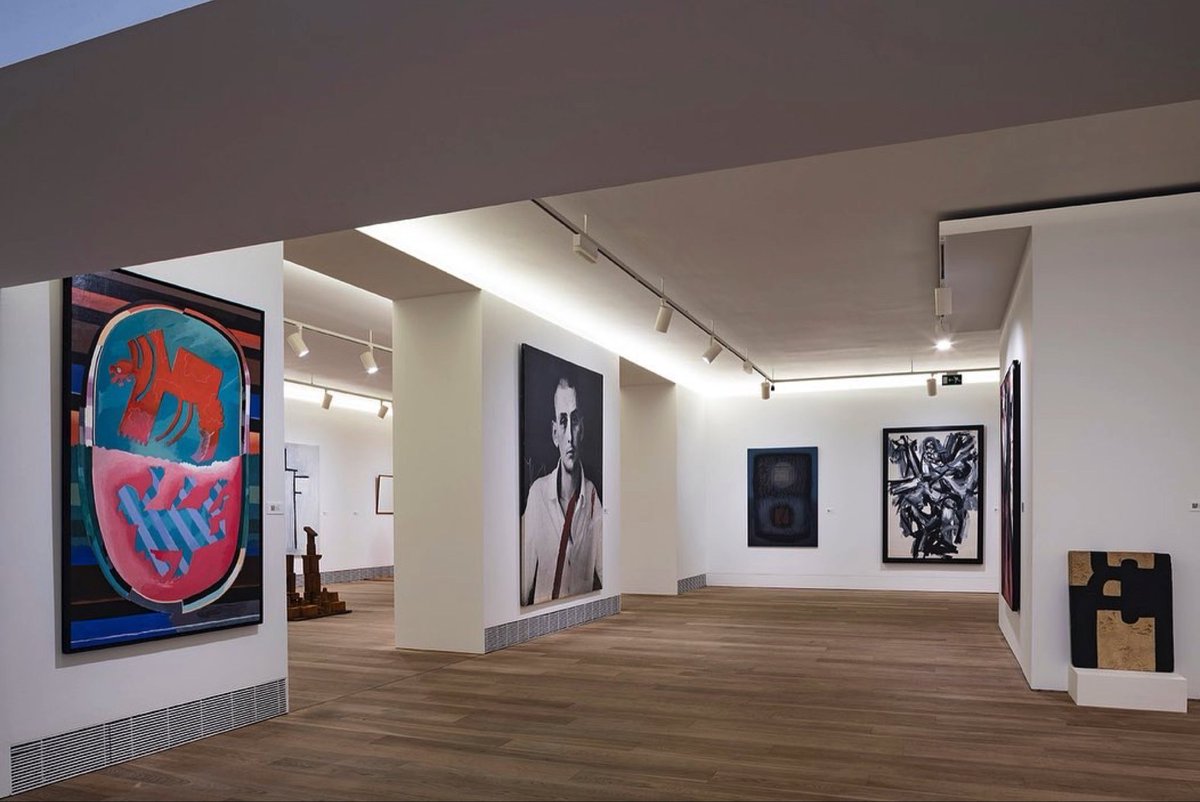 La exposición “50 obras de la Colección ABANCA” que inauguramos el pasado mes de octubre ya ha superado los 10.000 visitantes. Una cifra que nos complace enormemente y por la que queremos daros las gracias.