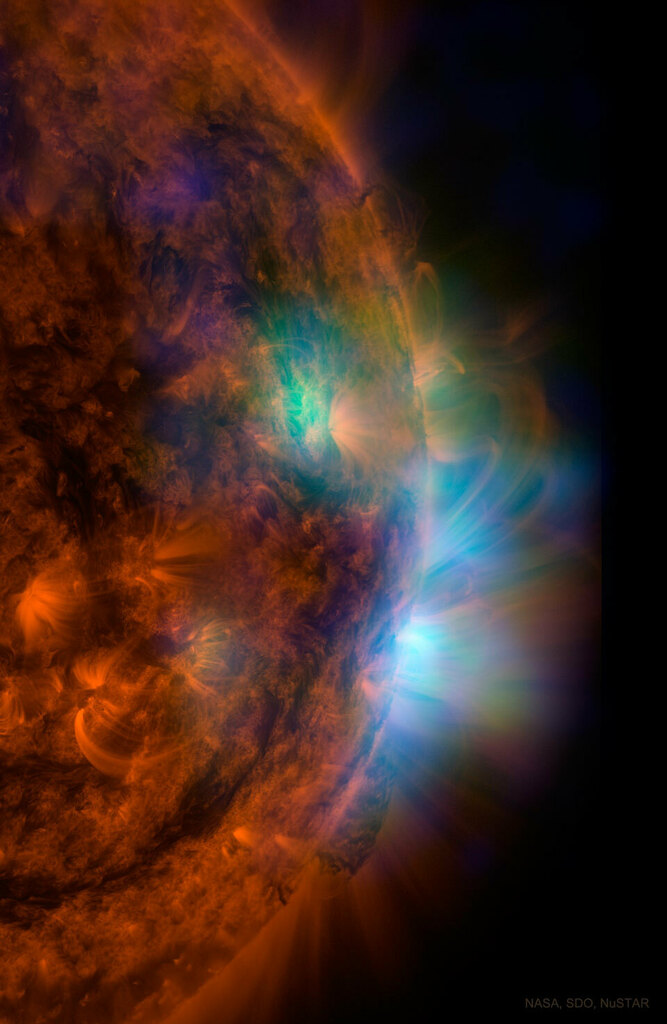 CosmicNewz's tweet photo. The Sun in X rays from NuSTAR         via NASA https://t.co/czNpqyXxDA https://t.co/CduUw7uX5J