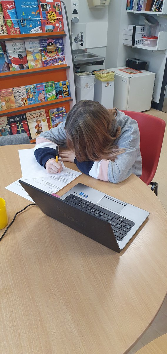 CentreSullivan's tweet photo. Maisie did really well with her creative writing in the Hospital school room. The session finished off with some Art Therapy #EducationContinues #LearningToRegulate #HospitalSchoolRoom https://t.co/CYhOwU9ZU3