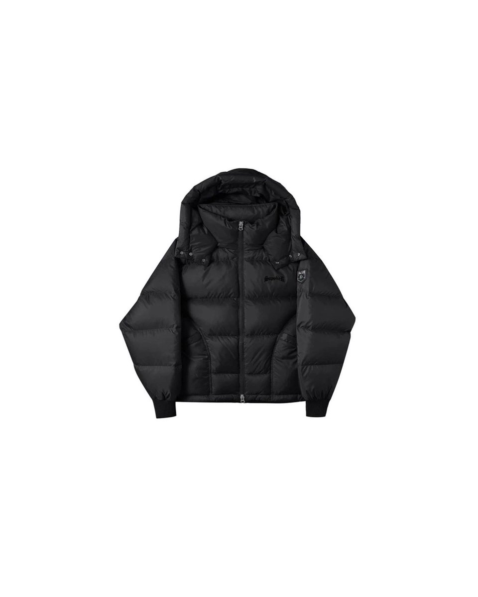 walkinstore's tweet photo. LockerRoom KYOTO

『SUPPLIER』より本格ダウンが到着☃️
フードも脱着可能で様々なスタイルにマッチする万能アウター🚀
シルエットもボックスタイプで今のHOODYなんかにバッチリです🤝

>>> https://t.co/epuJJewVI6<<<

#supplier #down #winter https://t.co/1YGphSML4d