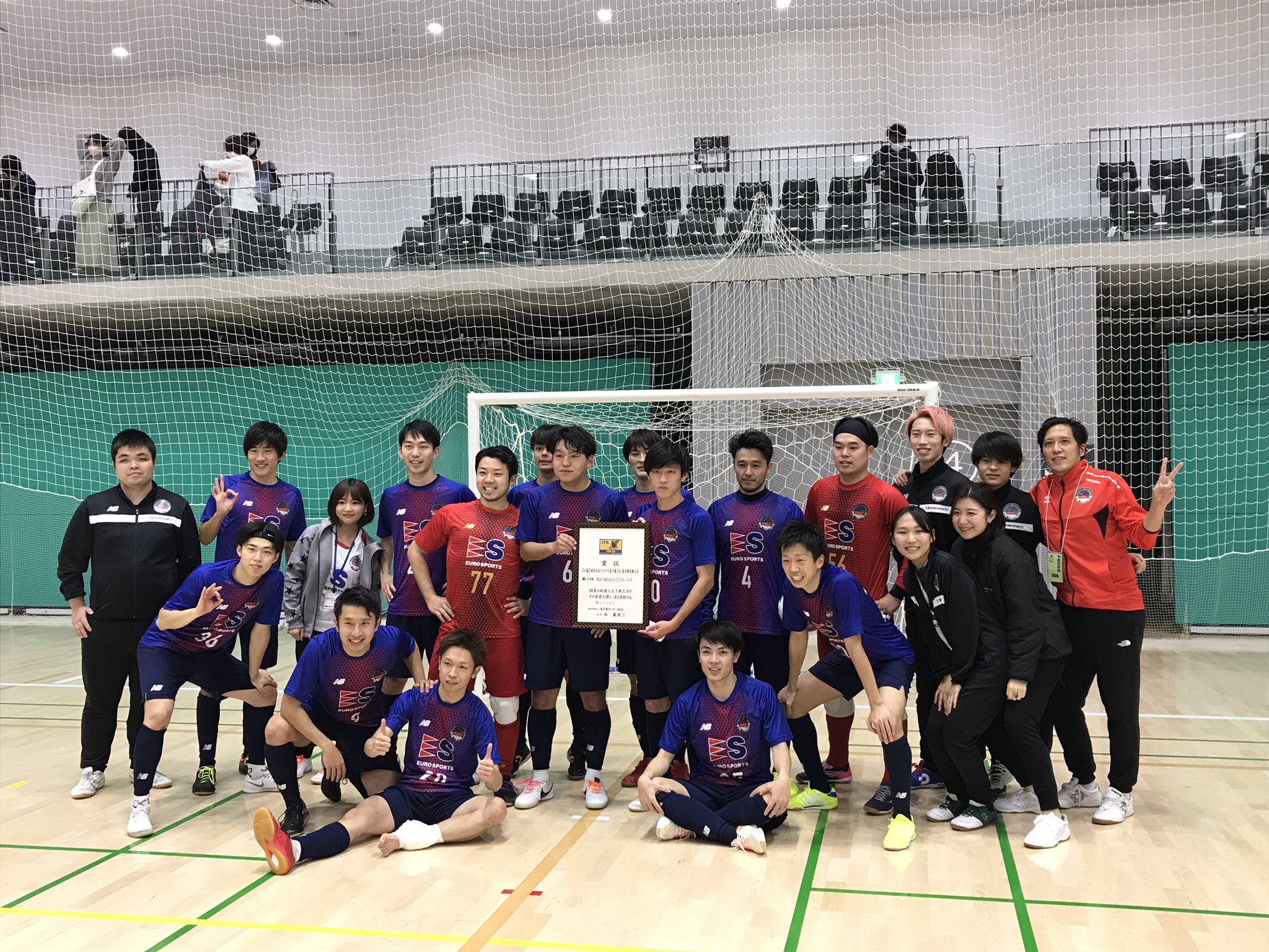 東京都フットサル連盟 公式 全日本フットサル選手権大会東京都大会 3位決定戦を制したのはbrb Brb 4 1 リガーレ Brbが関東大会へ駒を進めました T Co 3mjivxariv Twitter